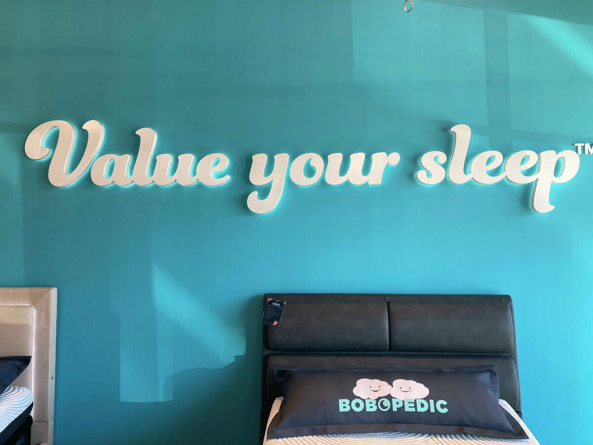 Bob's Discount Furniture opens at new spot on Post Road in Orange