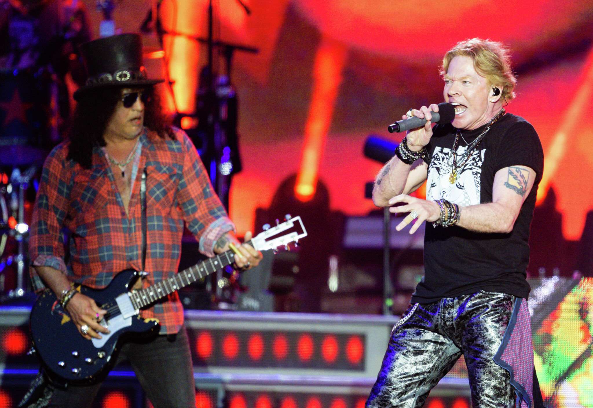 Guns N' Roses to perform at SPAC