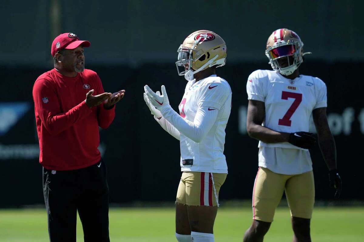 49ers' top-ranked defense out to be even better in 2023 under Wilks