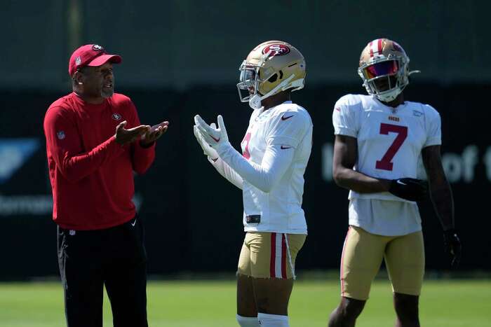 49ers WR Brandon Aiyuk: QB Brock Purdy plays with 'swag' that 'bleeds' to  the rest of the offense