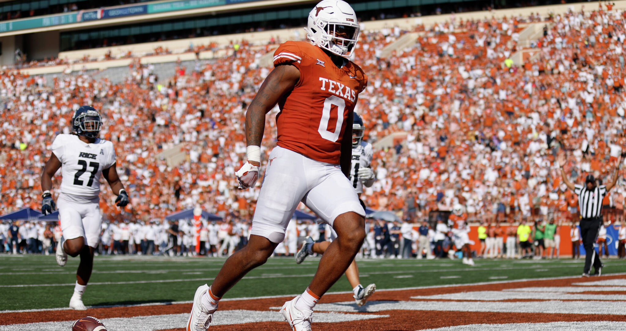 Texas Longhorns football vs. Wyoming: Updates, scores, game analysis