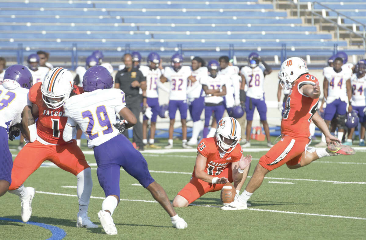 GAMEDAY: Football Ready to Extend LSC Winning Streak at WNM - UTPB Athletics