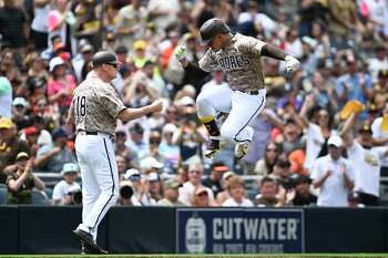 Giants' Alex Cobb shuts down struggling Brewers