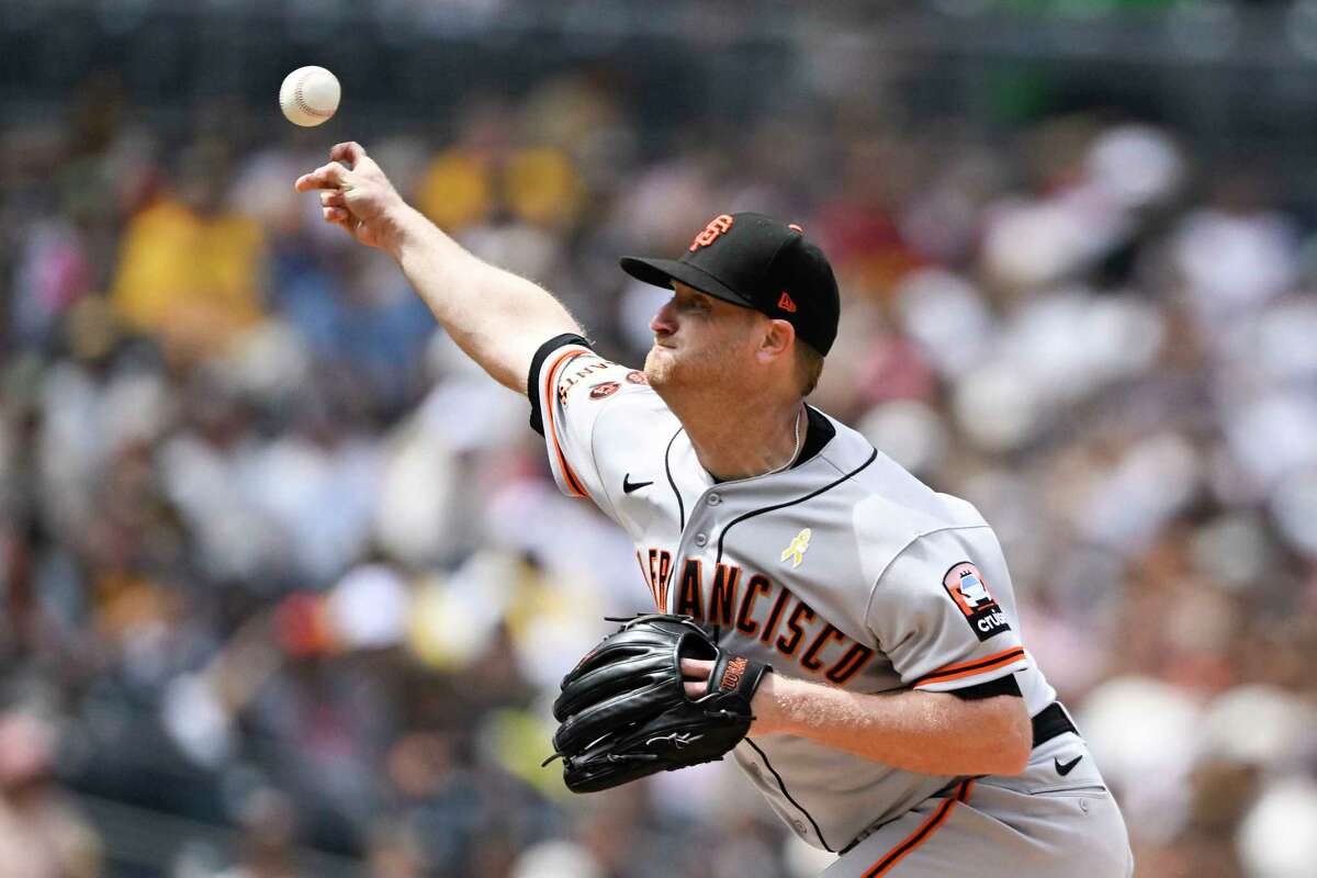 Cobb throws 2nd career shutout, Giants beat Cardinals 4-0