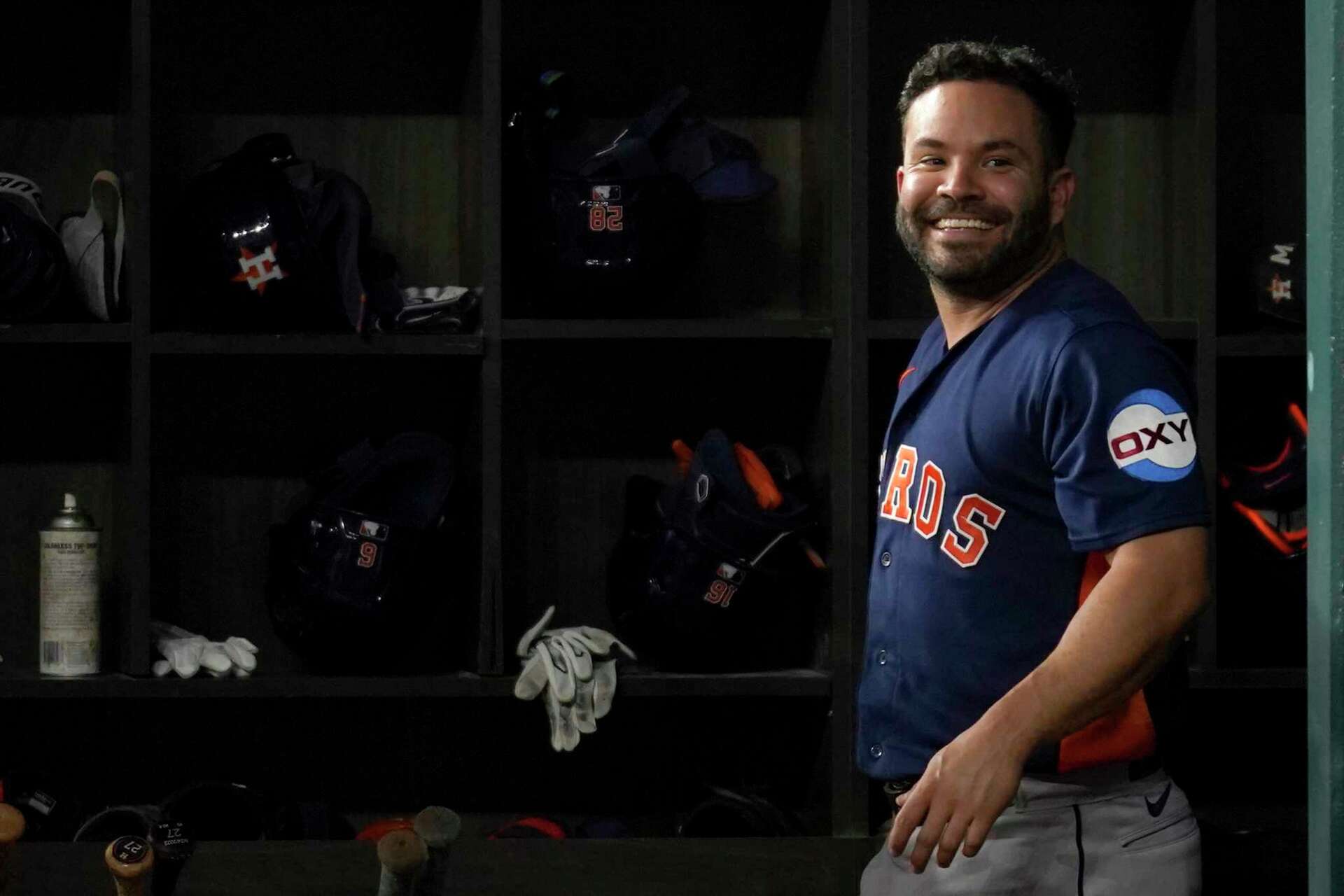 Houston Astros: Jose Altuve ignites offense and inspires wonder