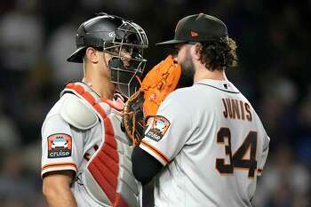 Giants' rookie catcher Patrick Bailey beats Mets with late home run