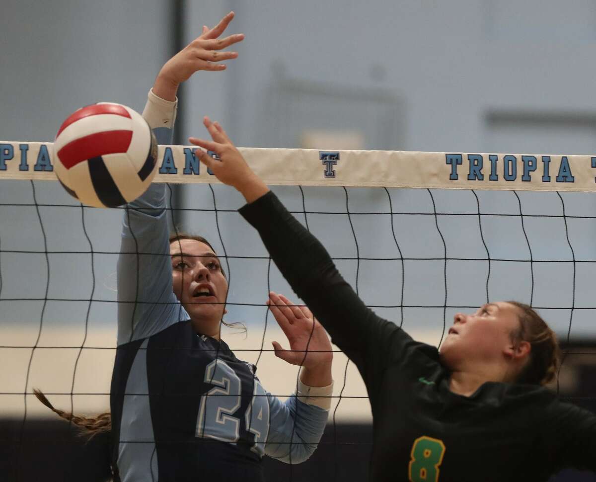 Mylee Tracy helps lead Triopia volleyball past Brown County