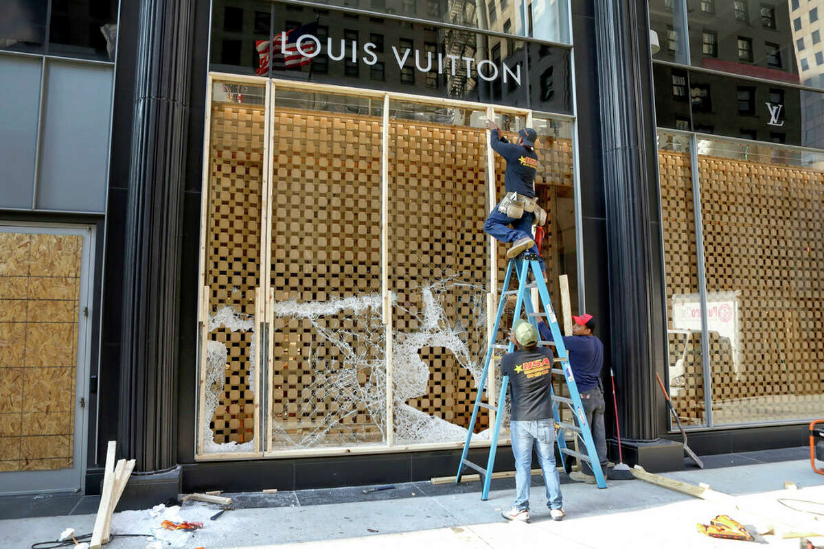 Photos Show Boarded-up SF Stores After Smash-and-Grab Thefts