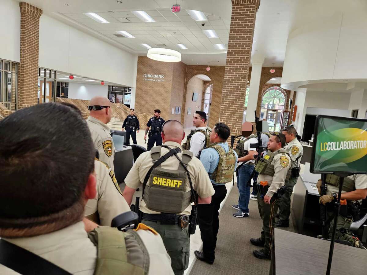 Sheriff's Office reacts to report of threat at Laredo College