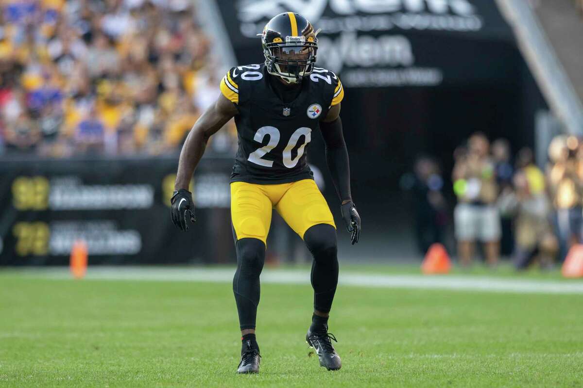 Steelers' Patrick Peterson predicts interception in Pittsburgh debut