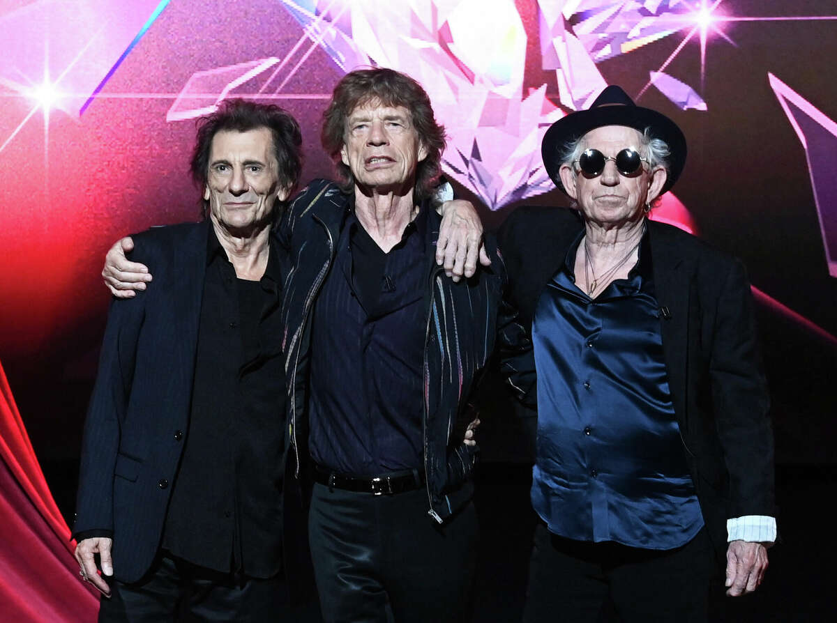 (LR) Ronnie Wood, Sir Mick Jagger en Keith Richards wonen de lancering bij van het nieuwe album van The Rolling Stones "Hackney Diamant" Bij Hackney Empire op 6 september 2023 in Londen, Engeland. 