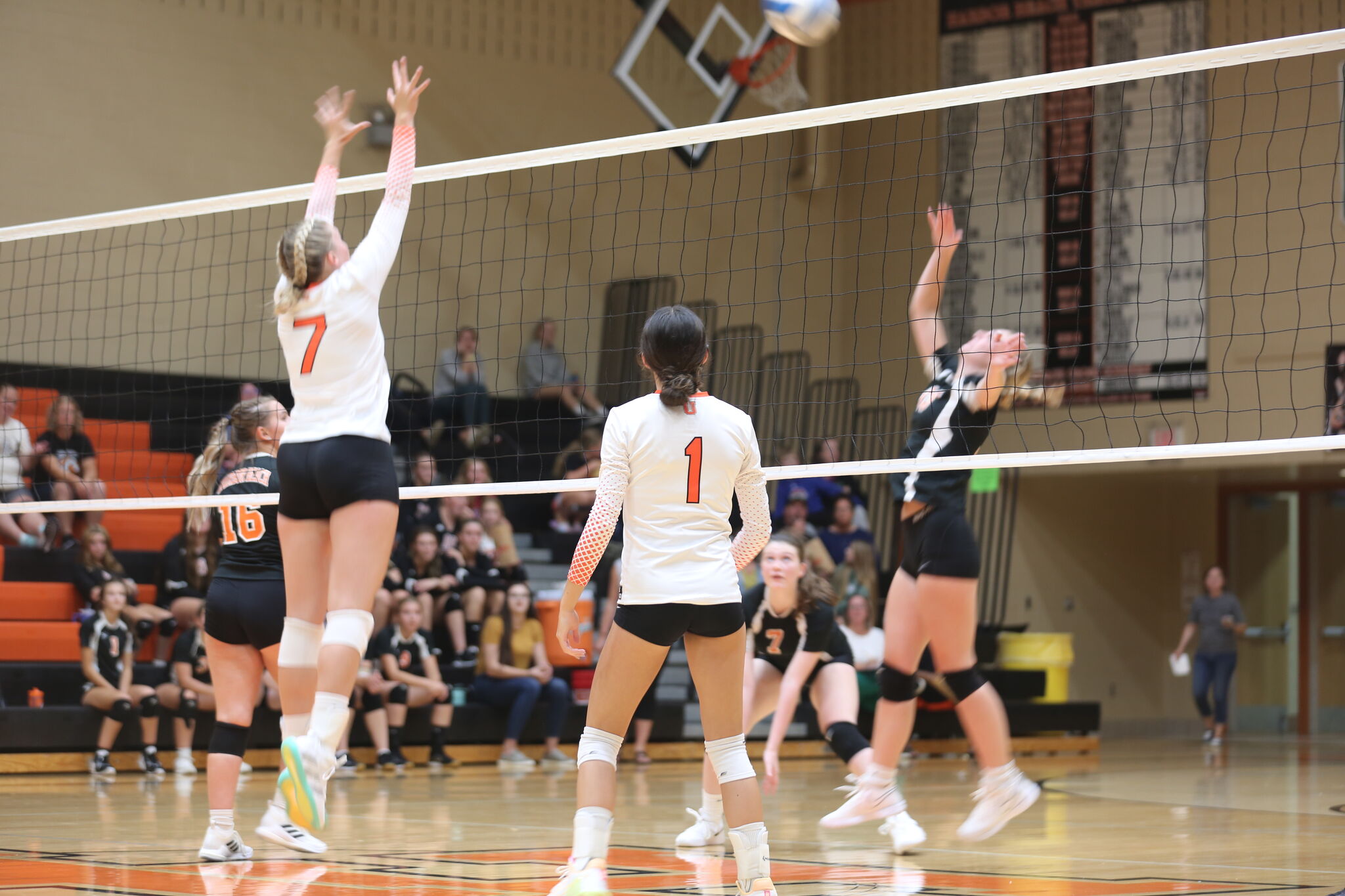 Ubly earns sweep over Harbor Beach in volleyball opener