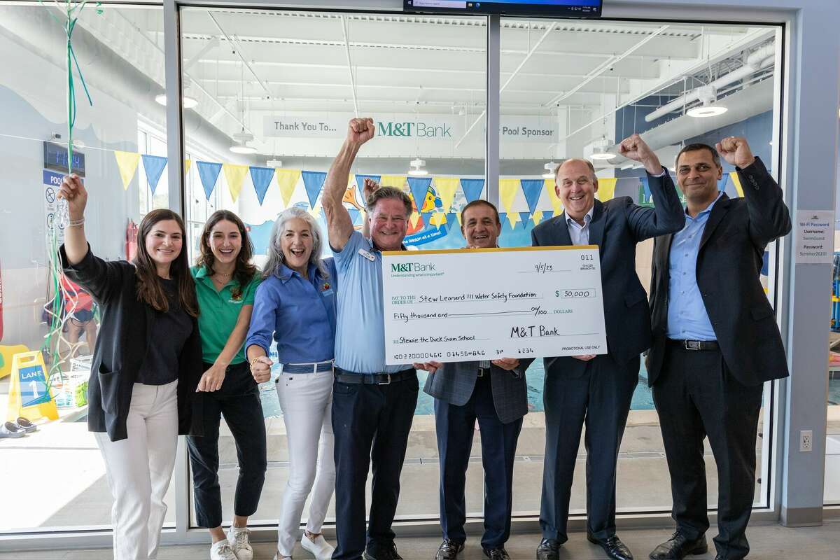 Norwalk's Stewie the Duck Swim School gets grant from M&T Bank