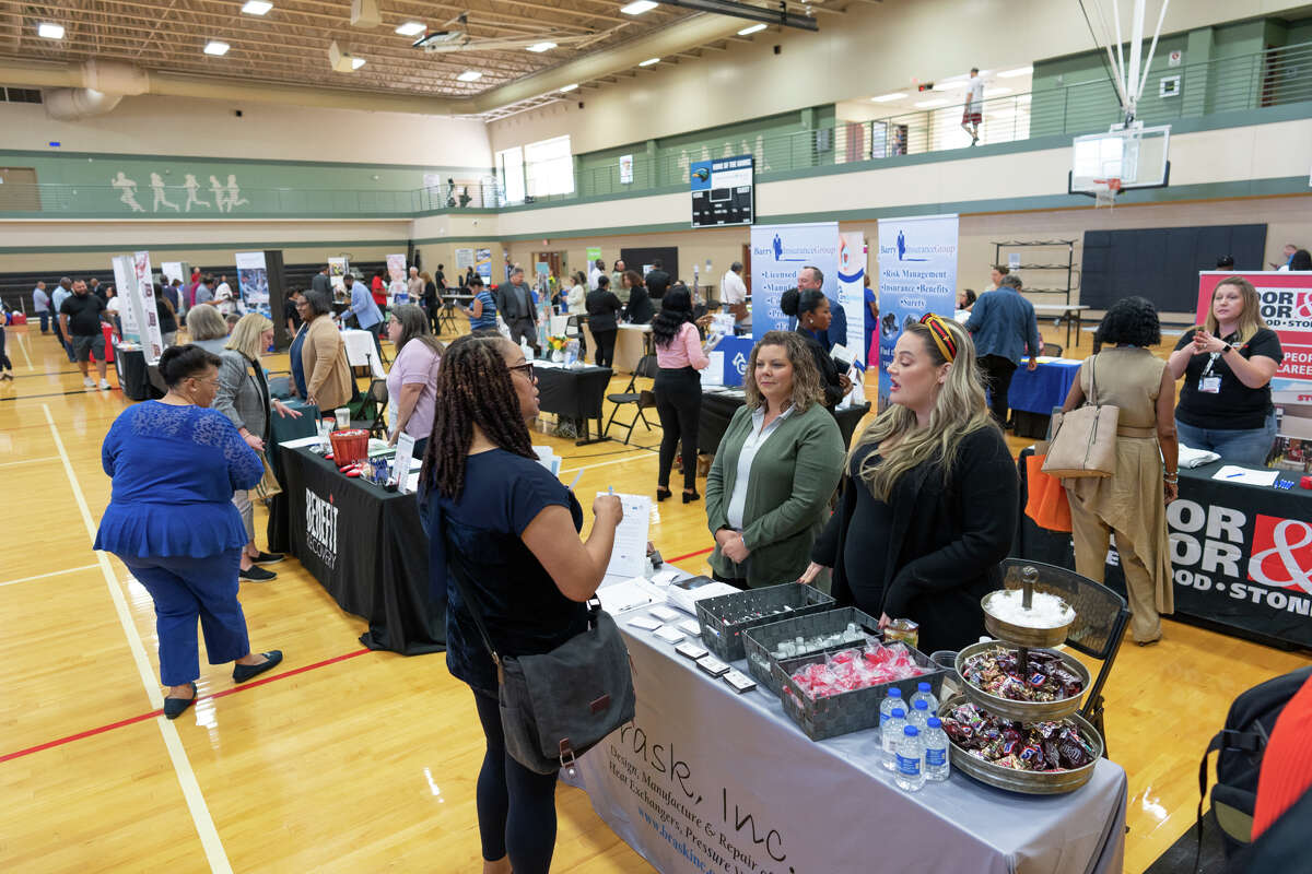 Pearland job fair to host more than 60 area businesses