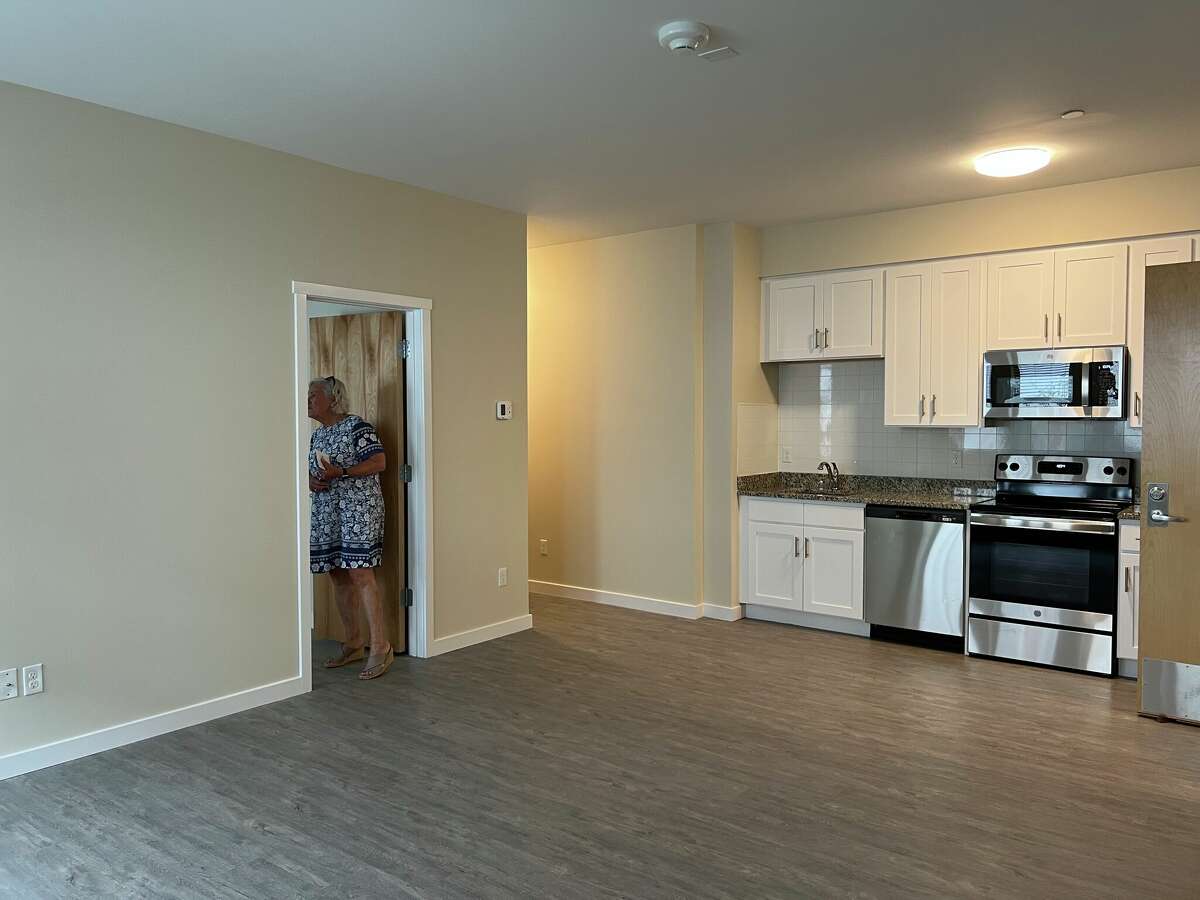 Springdale area's first affordable housing complex opens in Stamford