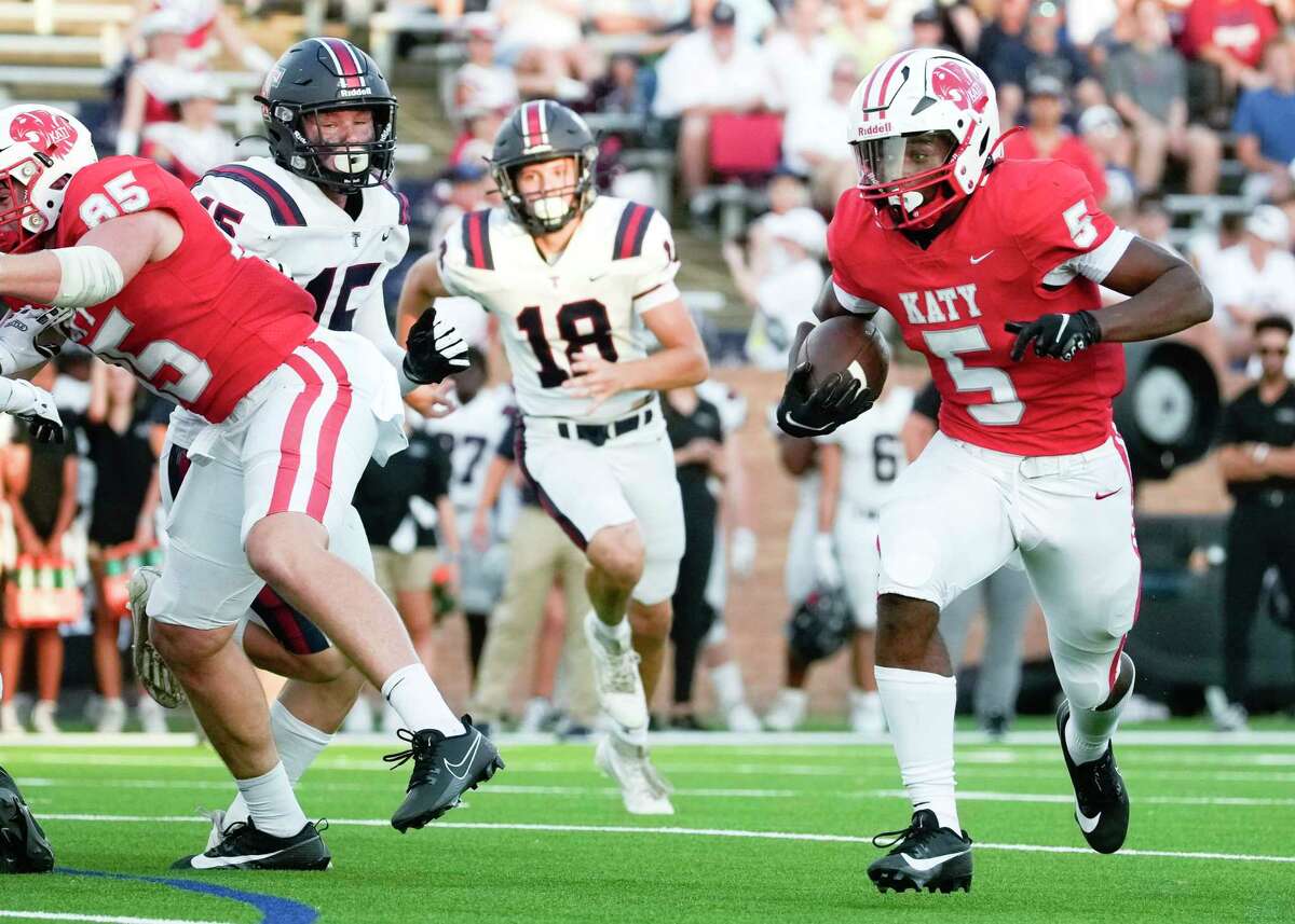 Katy Tigers earn district-opening rout of Tompkins Falcons