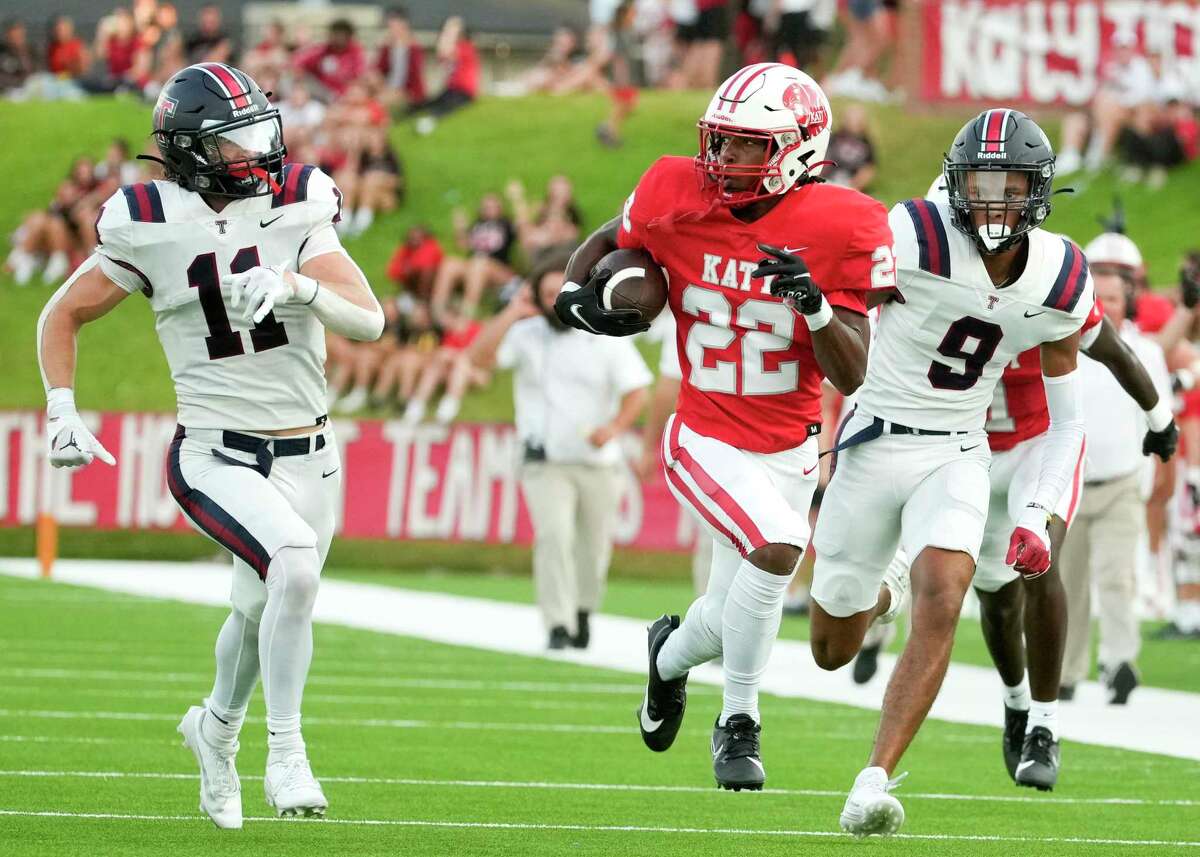 Katy Tigers earn districtopening rout of Tompkins Falcons