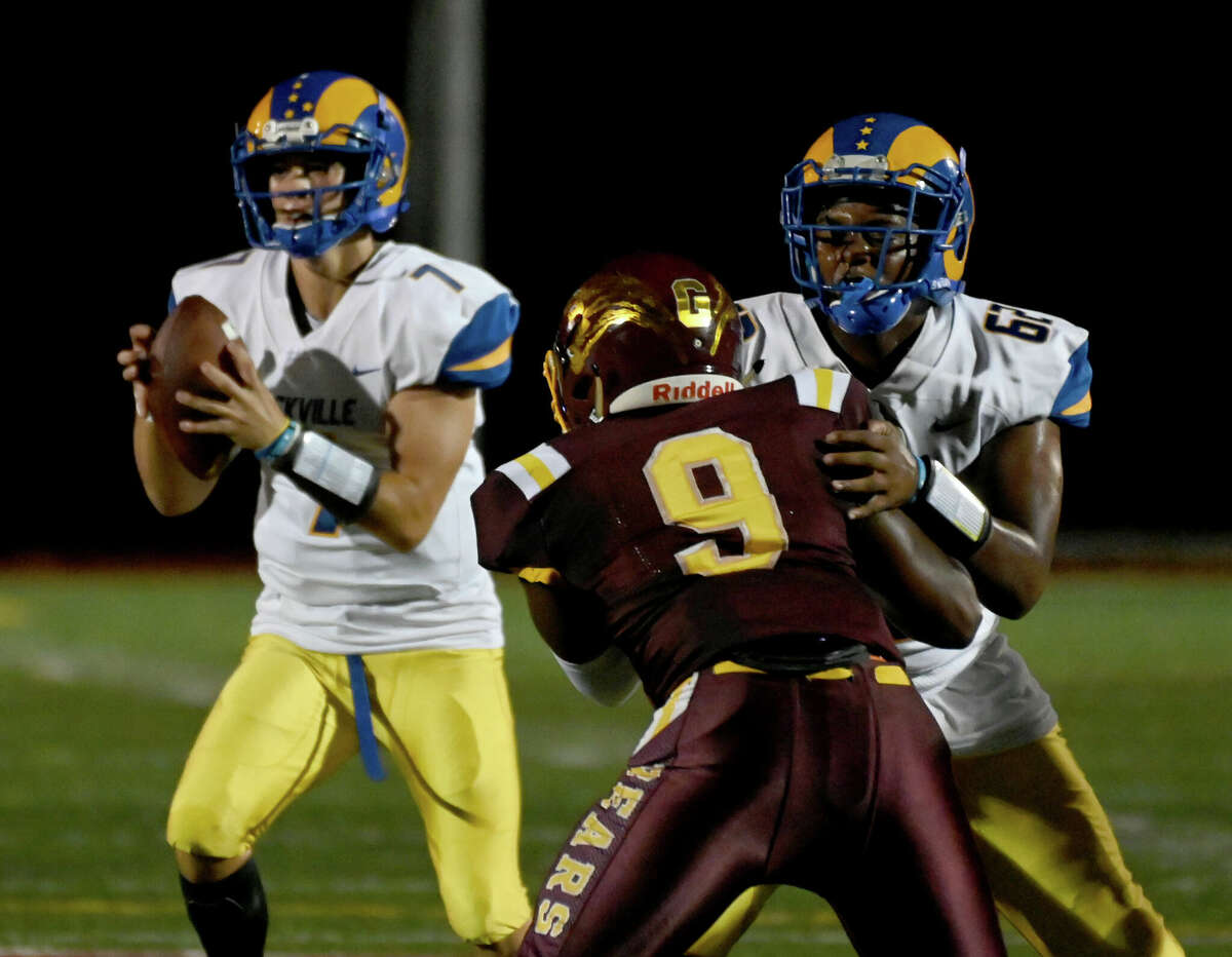 CT high school football scores Rockville vs. Granby