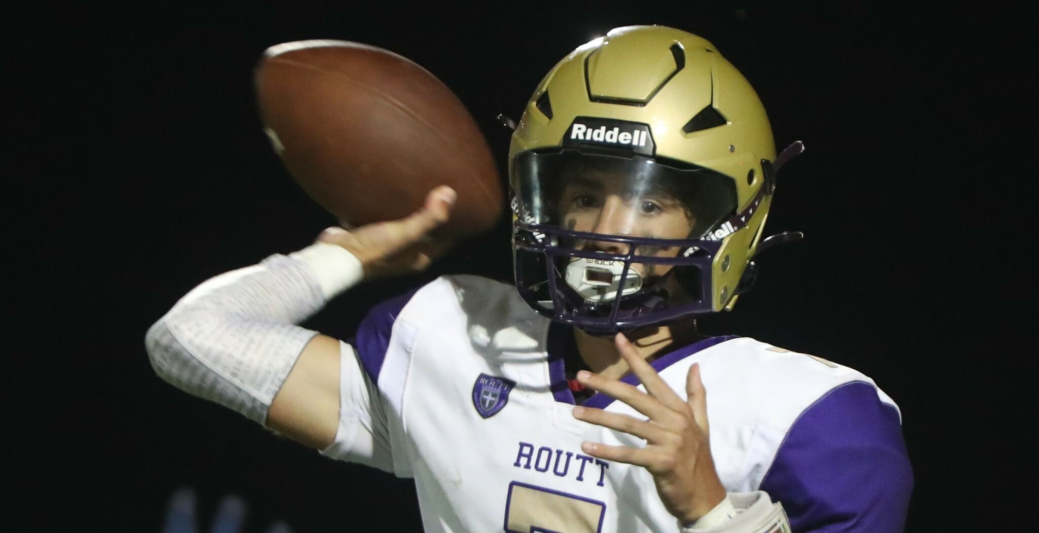 Routt's Kellen Creviston throws for 340 yards in win over Triopia