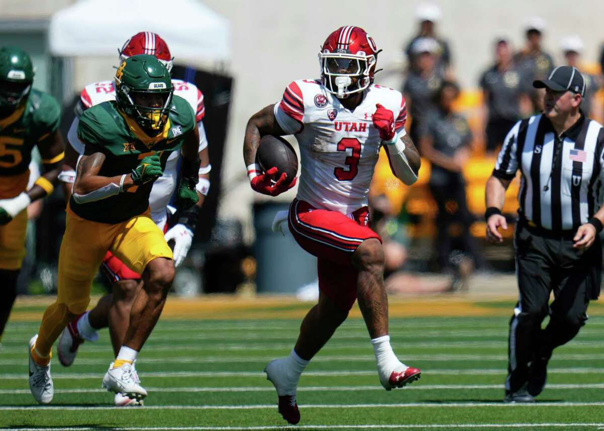 Former Utah QB Throws First Touchdown Pass Of NFL Season