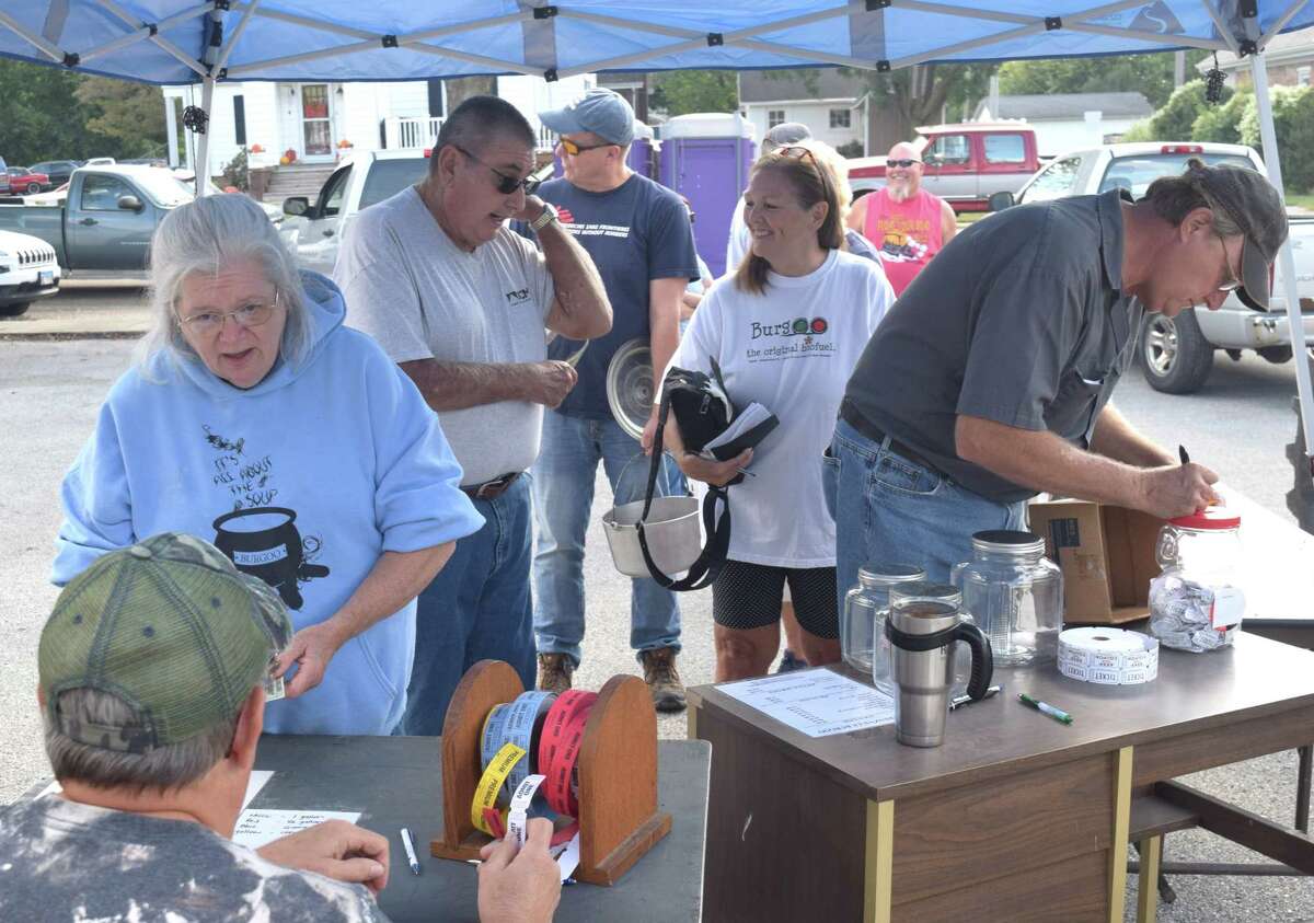 Arenzville Burgoo featured fun, games and 1,800 gallons of burgoo
