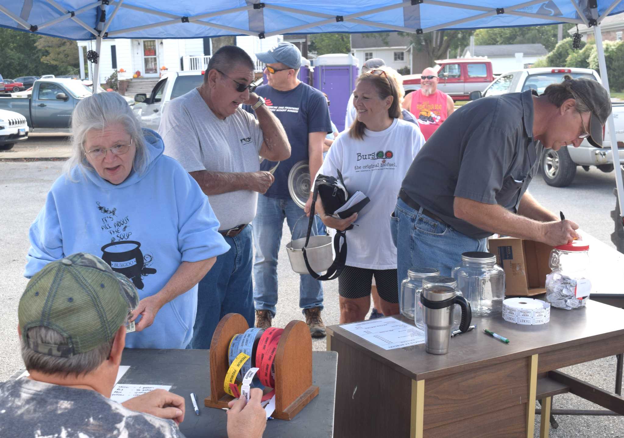 Arenzville Burgoo featured fun, games and 1,800 gallons of burgoo