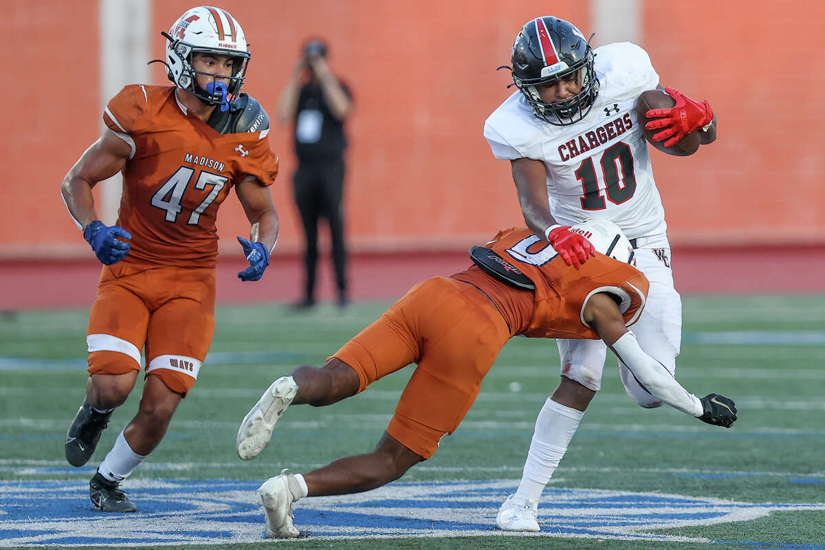 Lightning postpones Madison vs. Churchill game until Monday