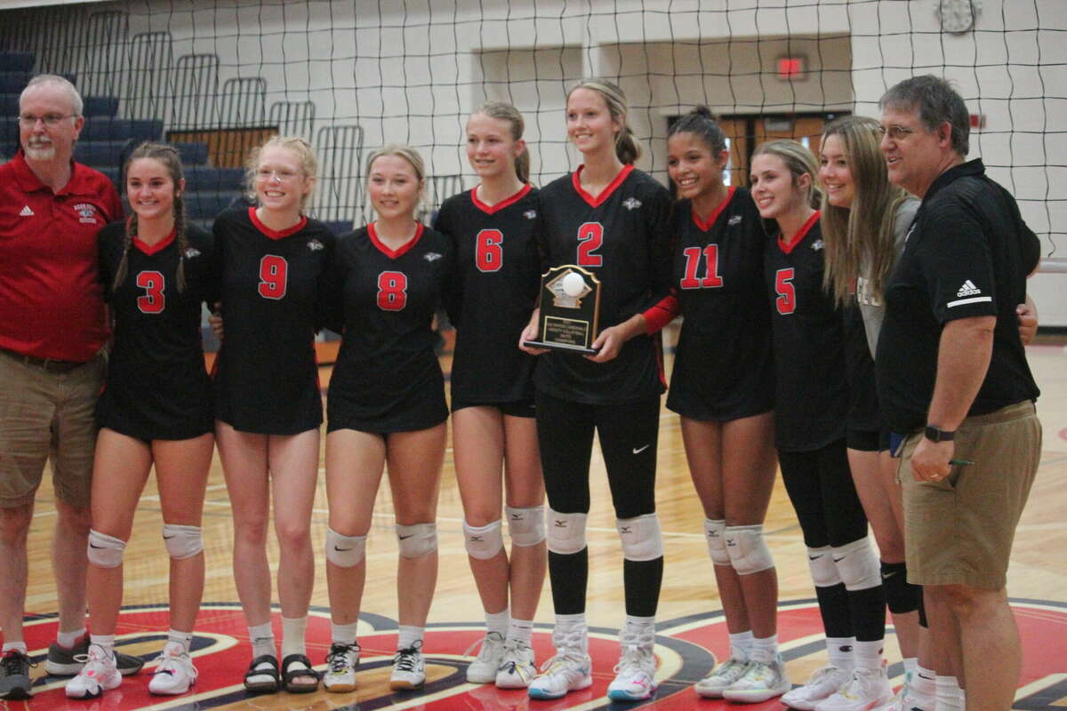 Coyote volleyball team secures firstplace effort