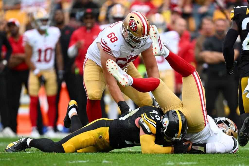 49ers quarterback Brock Purdy saves drive with unorthodox move