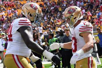 October 30, 2022 San Francisco 49ers running back Christian McCaffrey #23  in action during the NFL football game between the Los Angeles Rams and the San  Francisco 49ers in Inglewood, California. Mandatory