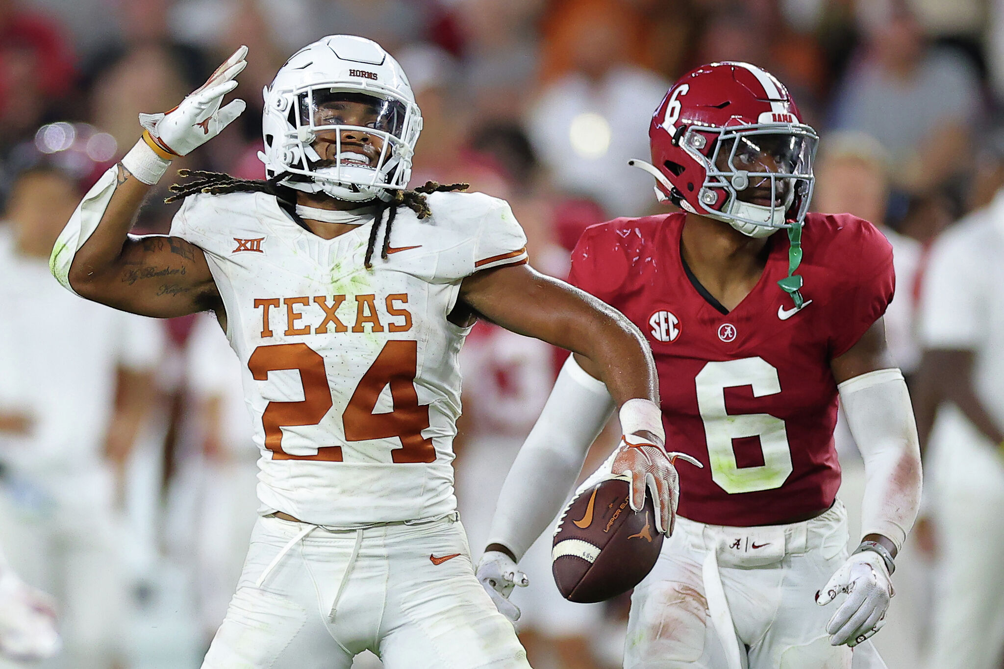 Texas college football rankings: Longhorns No. 1*