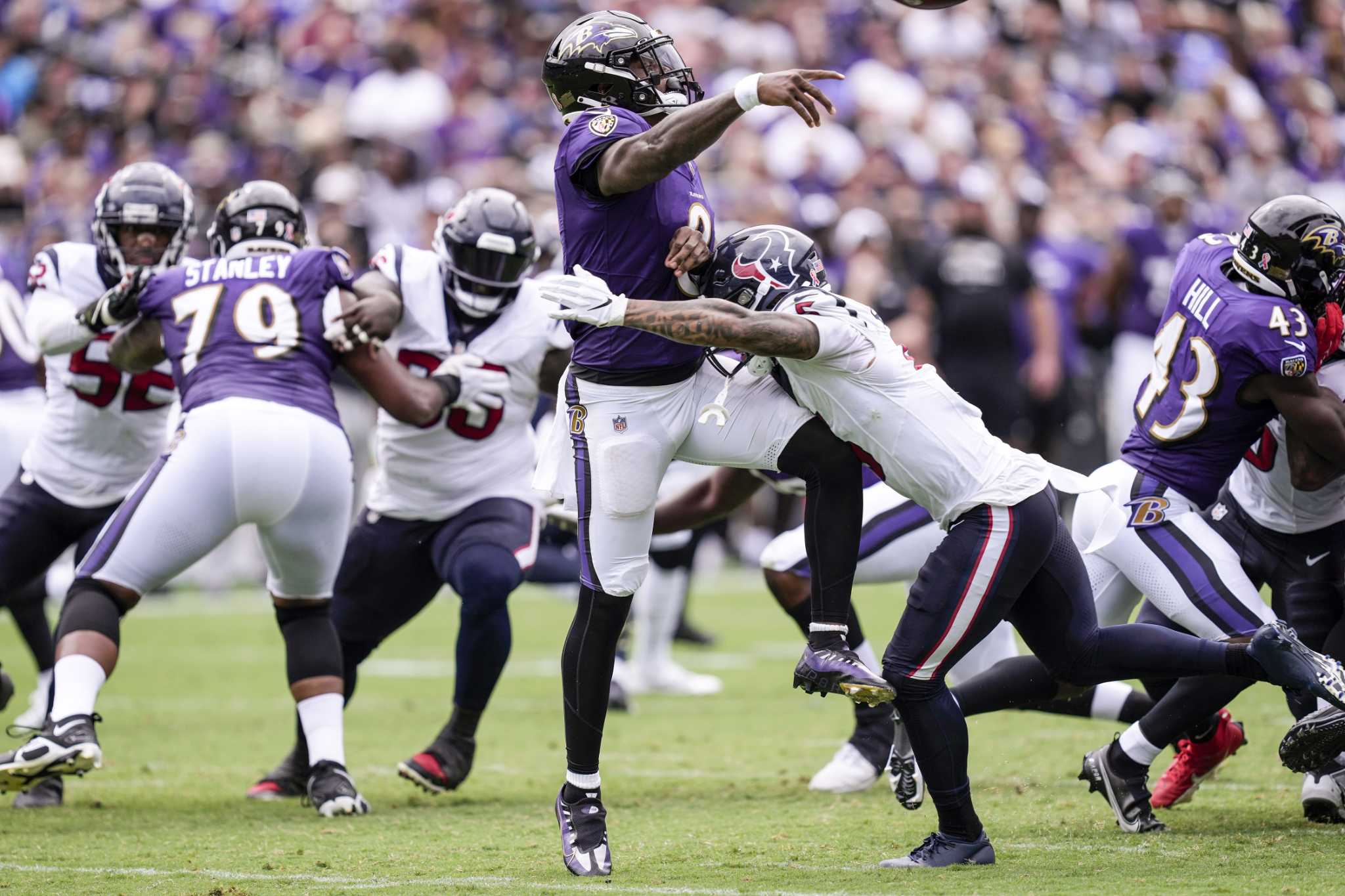 Houston Texans defensive back Jalen Pitre (5) looks to defend