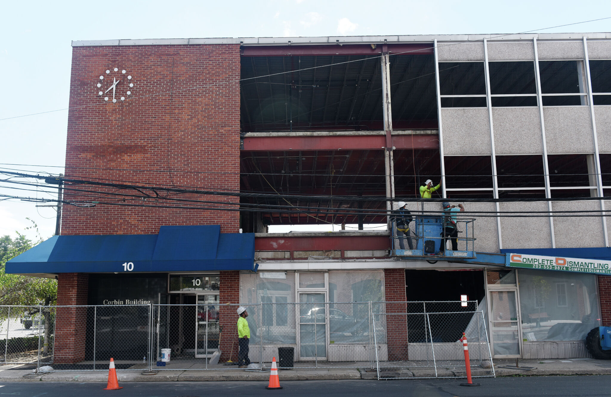 10 Darien businesses set up in new Corbin District as work continues