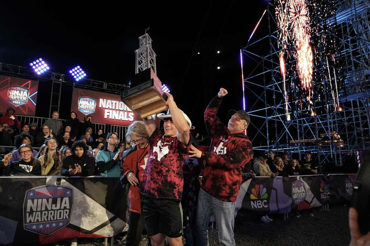 Vance Walker is 3rd 'American Ninja Warrior' million dollar winner