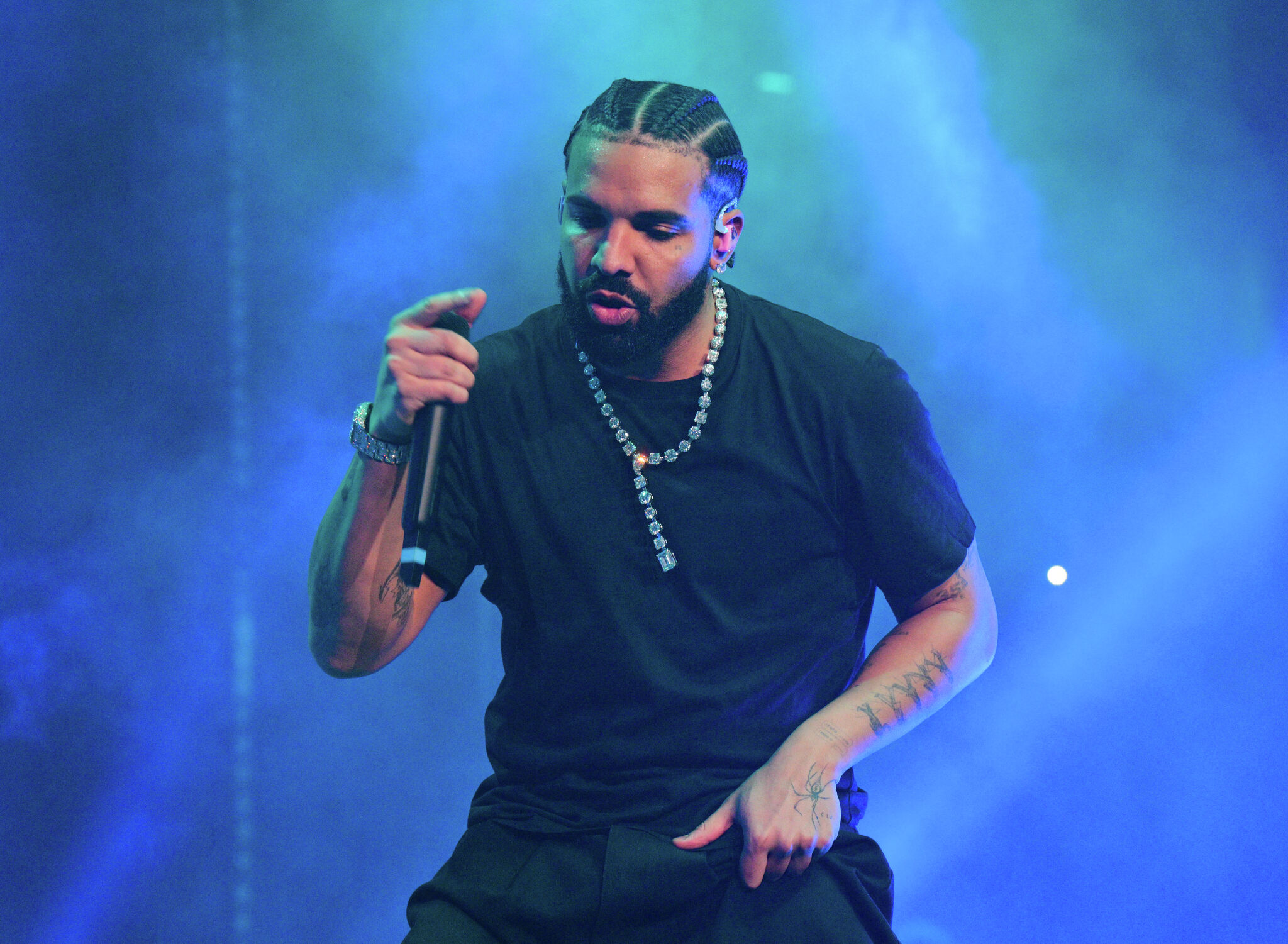 Drake announces only 1 Texas stop on 2024 tour with J. Cole