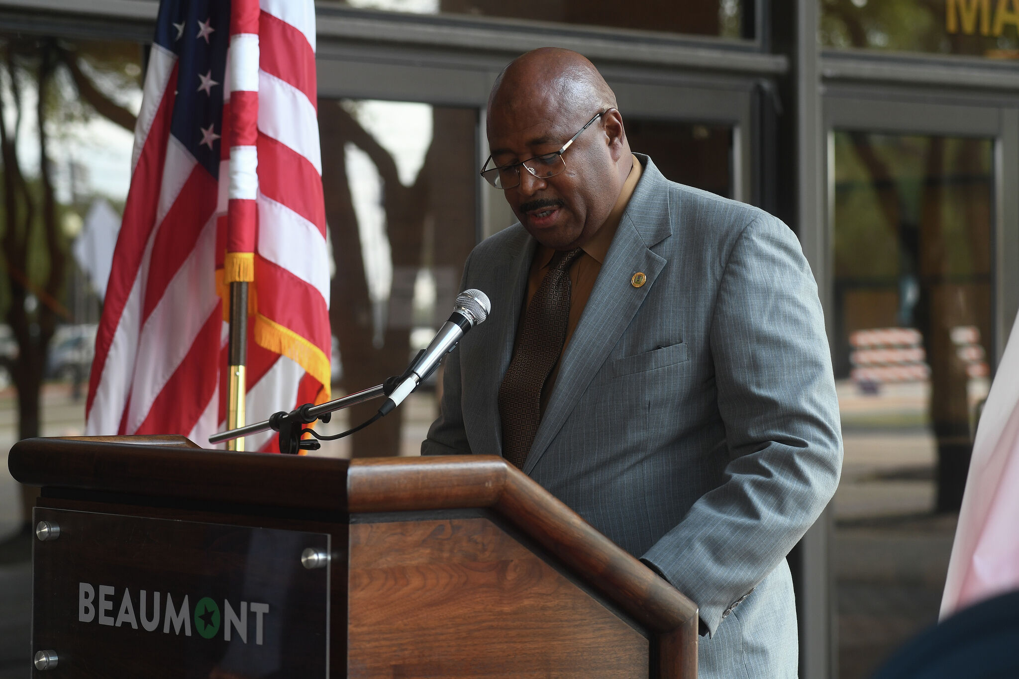 Beaumont City Council approves raises for city manager attorney