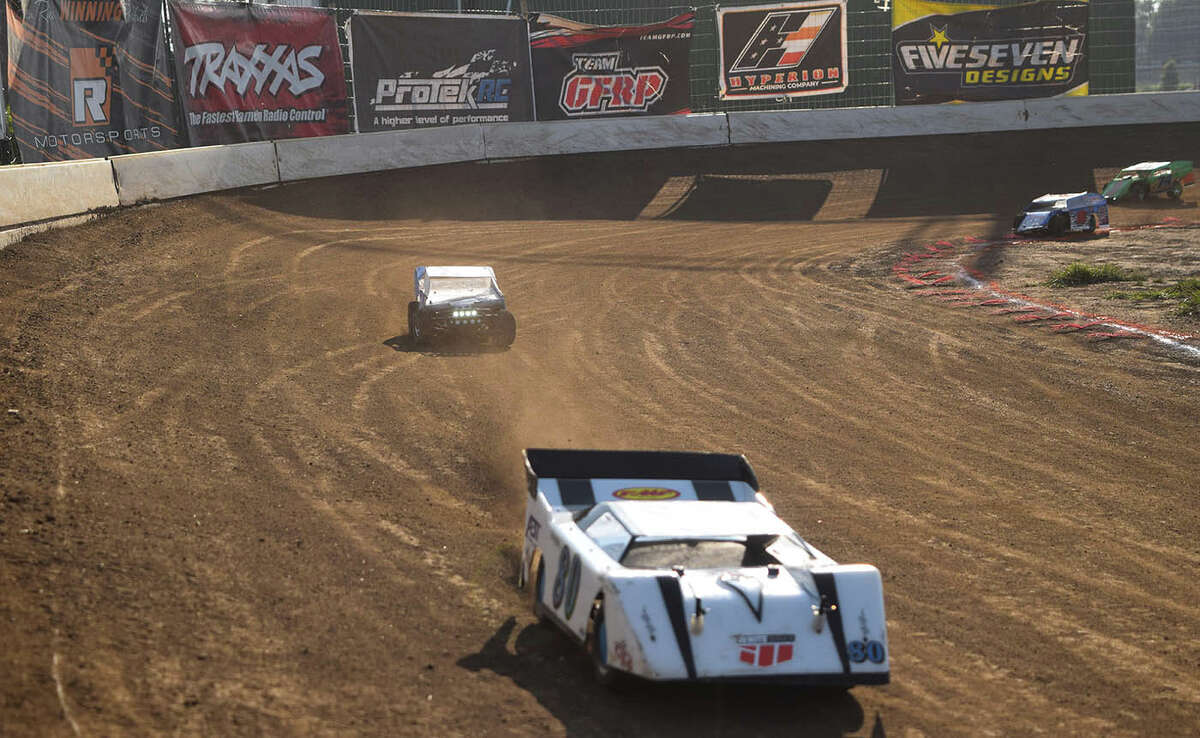 Real Car Racing Track Remote Control Race Car Track