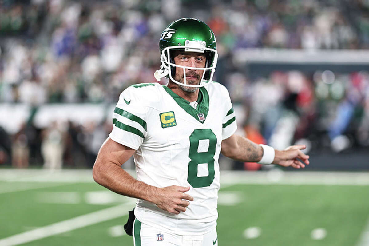 New York Jets overcome Aaron Rodgers' early exit to defeat Buffalo Bills
