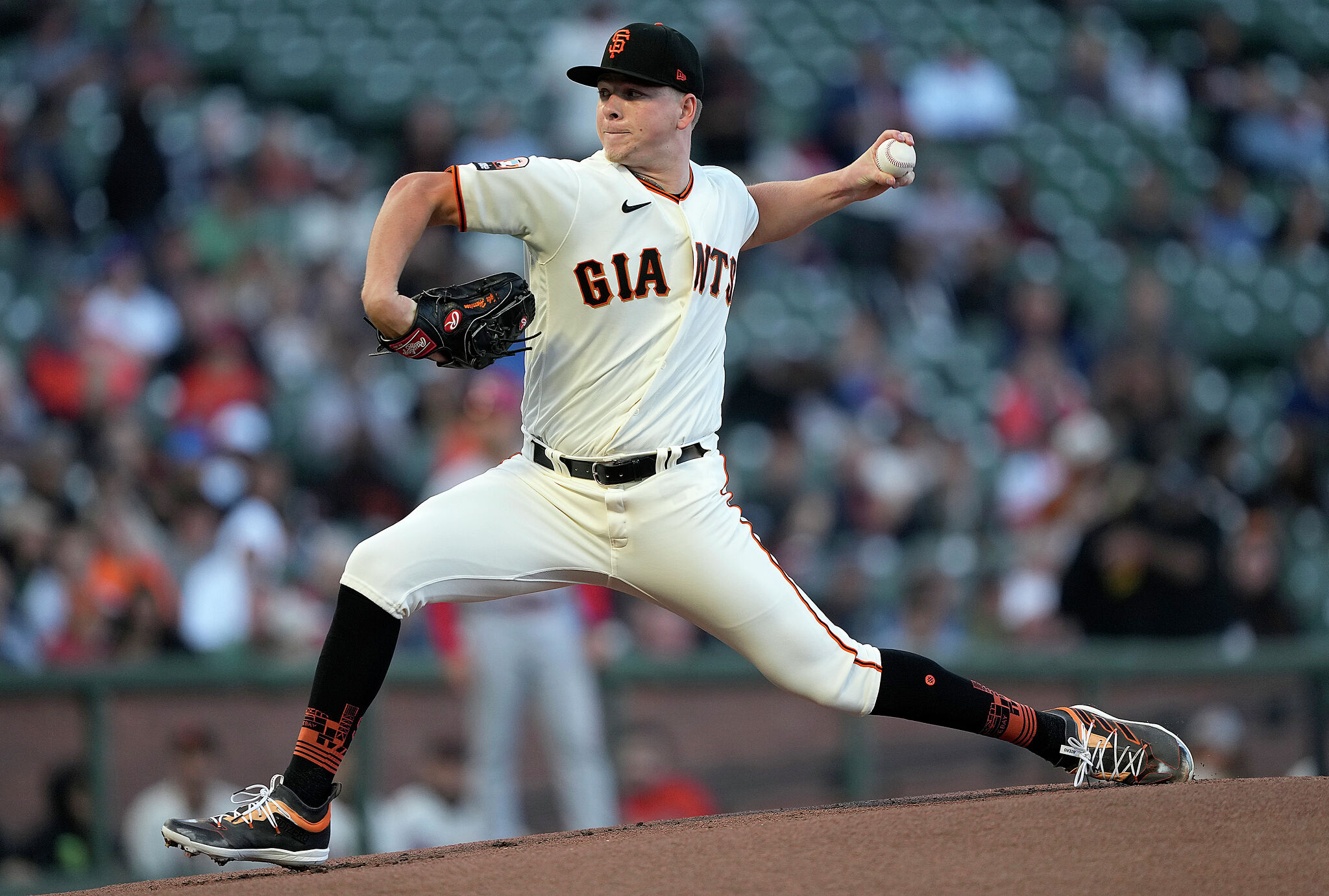 Giants fall three games back in wild-card race