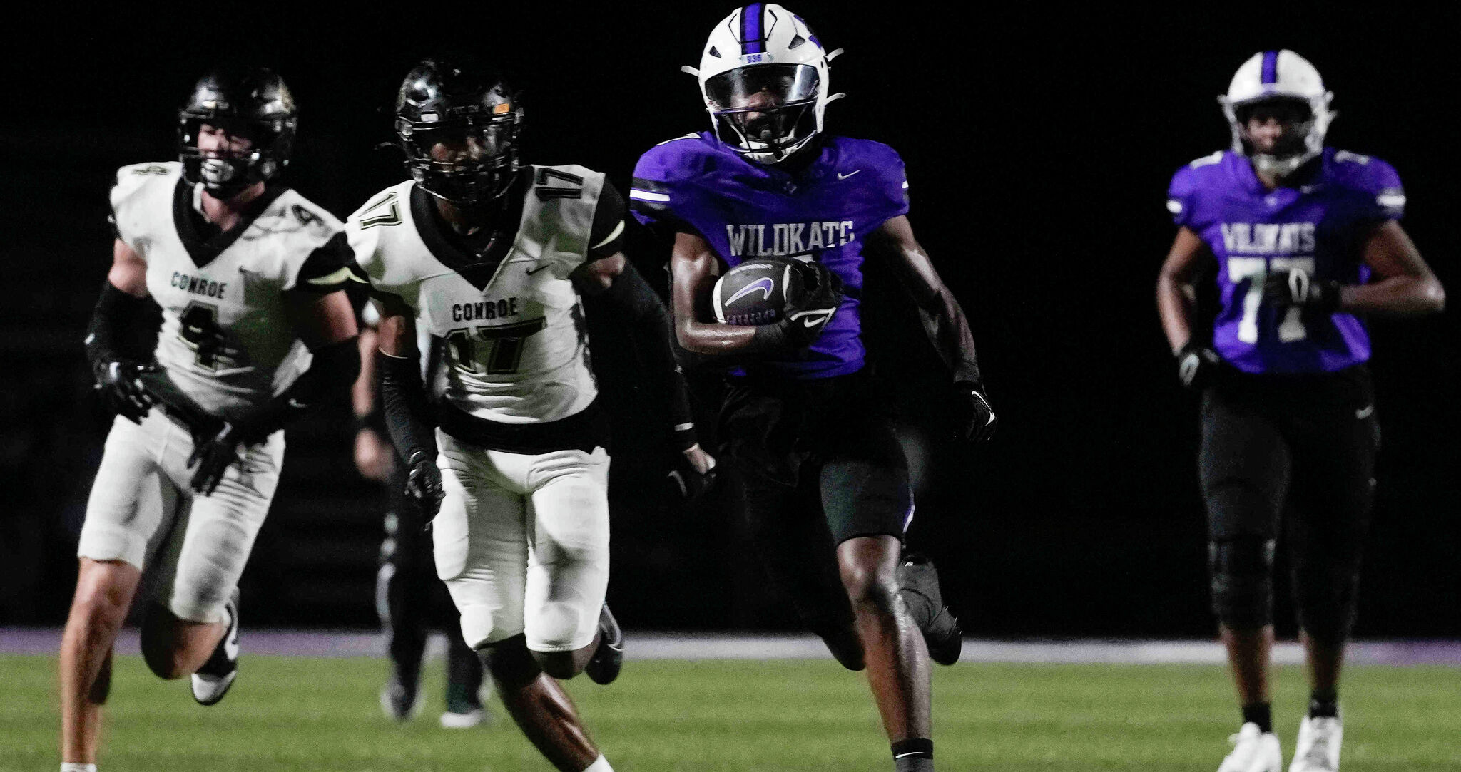 Willis Wildkats stay undefeated with win over Conroe Tigers