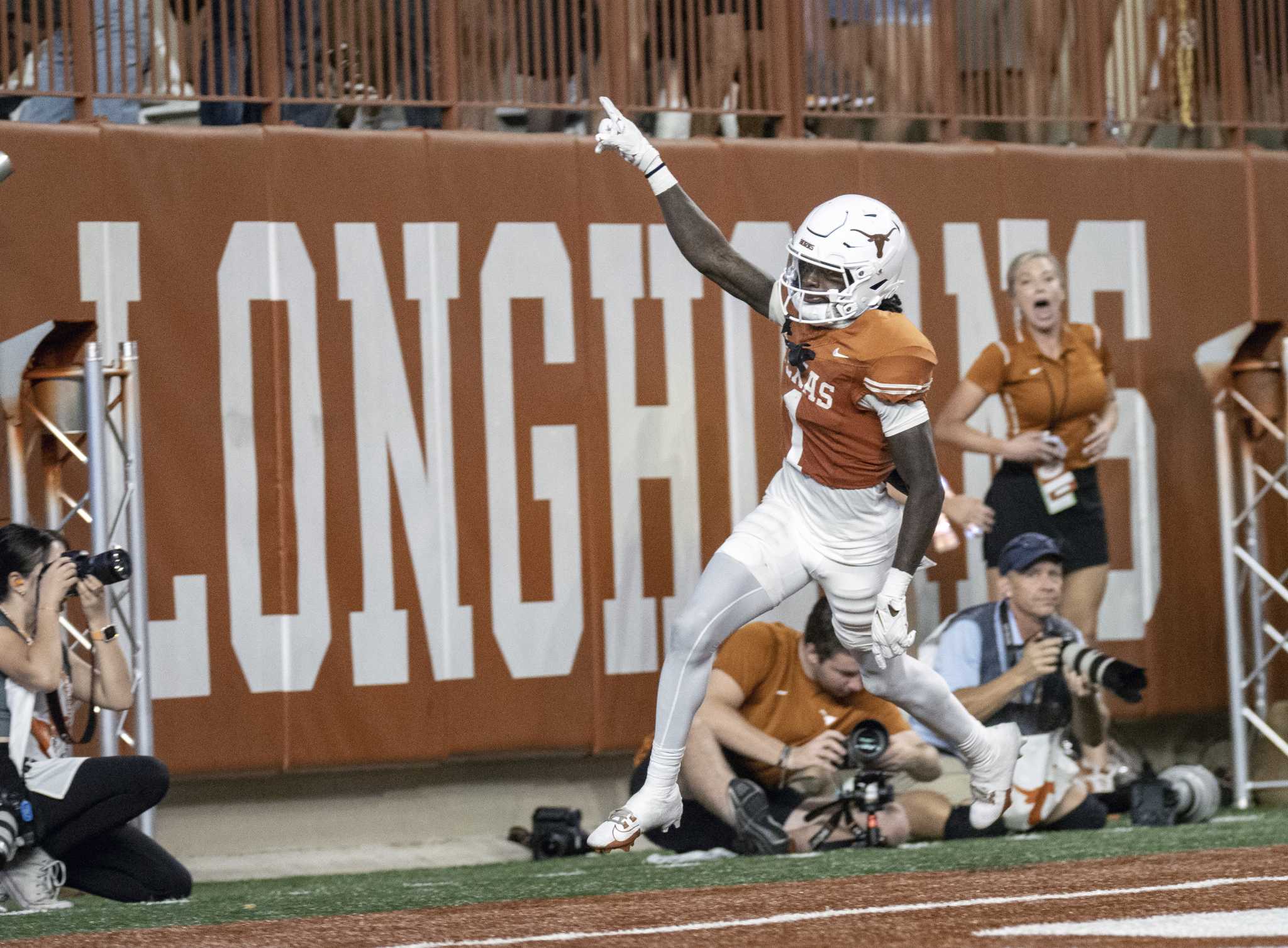 The Daily Sweat: Rangers can put the Astros down 3-0 in the ALCS