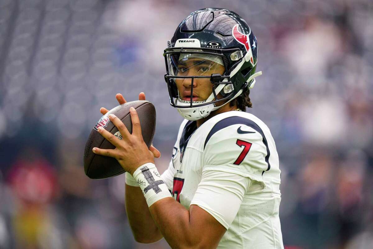 Texans' upbeat shift: Stroud and Dell shine as preseason elevates