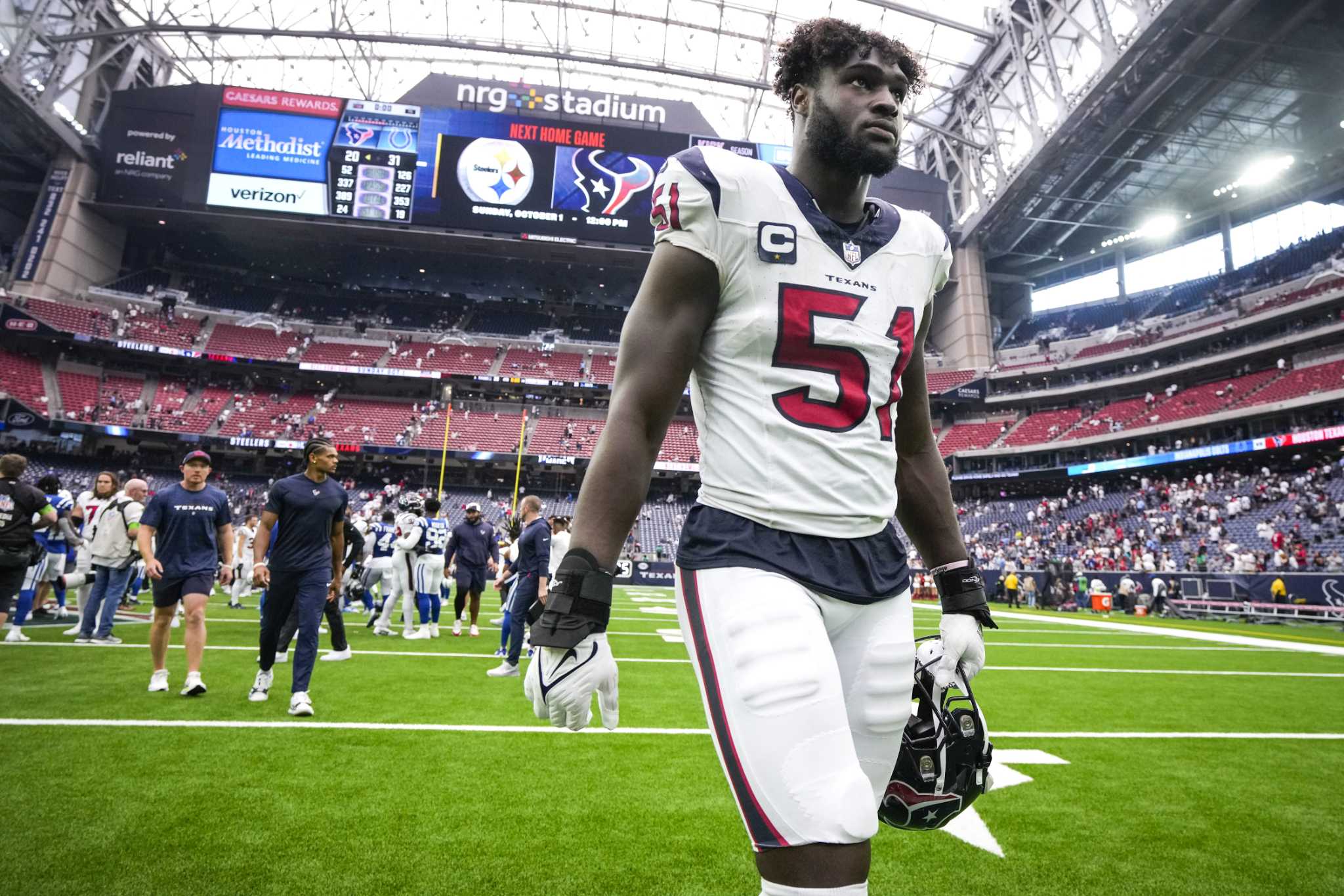 Empty NRG Stadium a 'weird' atmosphere for Texans game