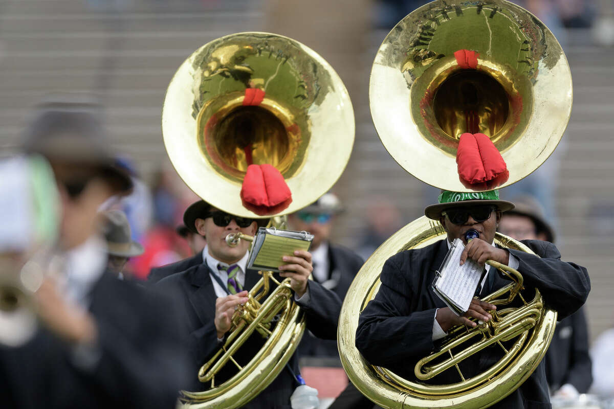 Story photo for Rice band mocks HISD superintendent Miles in halftime show