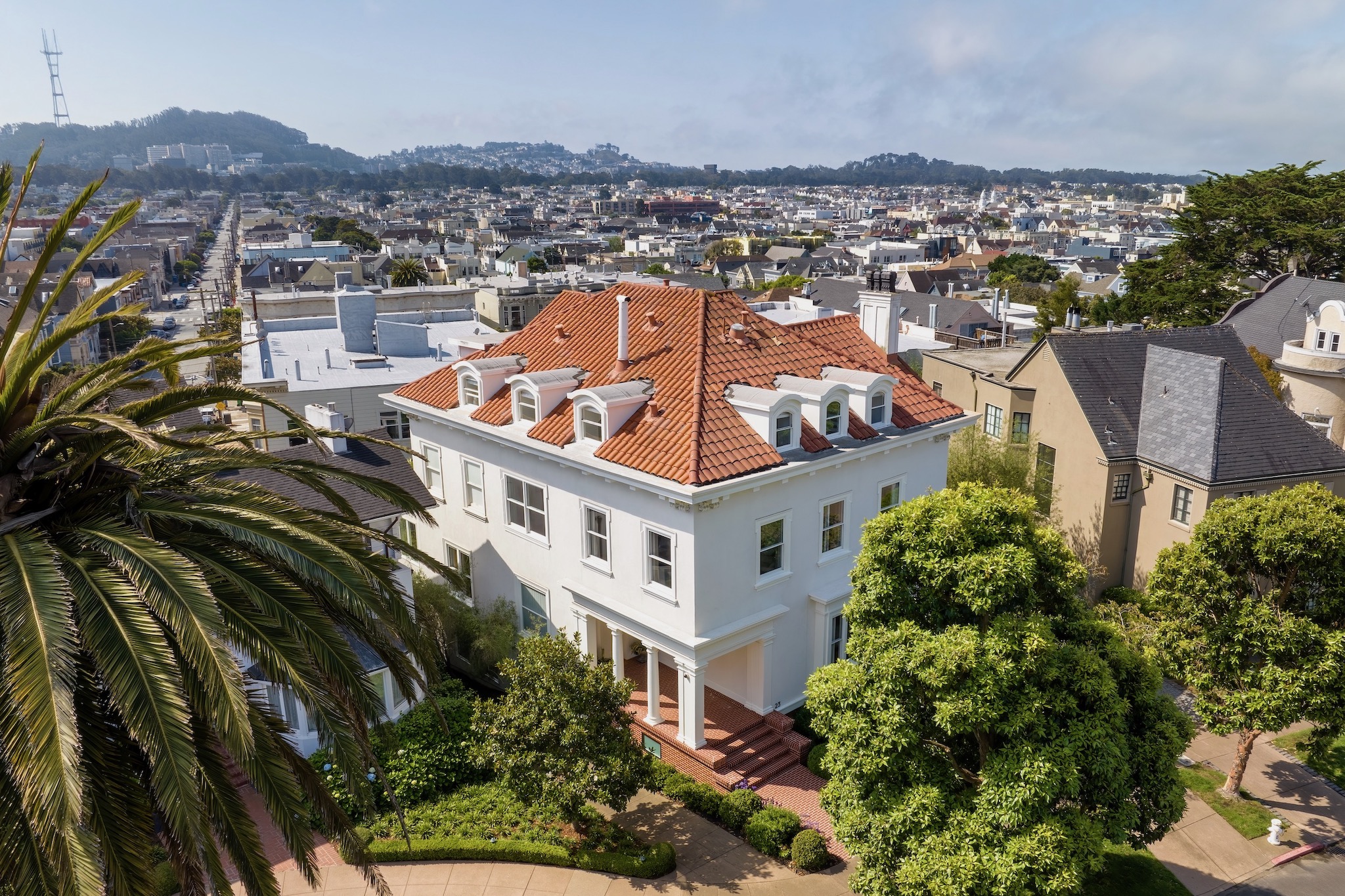 Mansion for sale on San Francisco’s exclusive Presidio Terrace