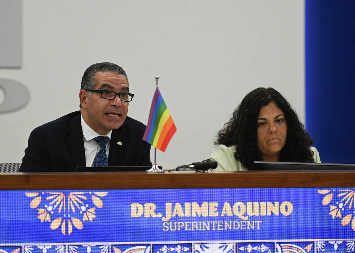 SAISD Superintendent Jaime Aquino, seated next to board president Christina Martinez, said “rightsizing” is needed to secure a bright future for students. A proposal to close 19 schools in the next two years is set for a school board vote on Nov. 13. 