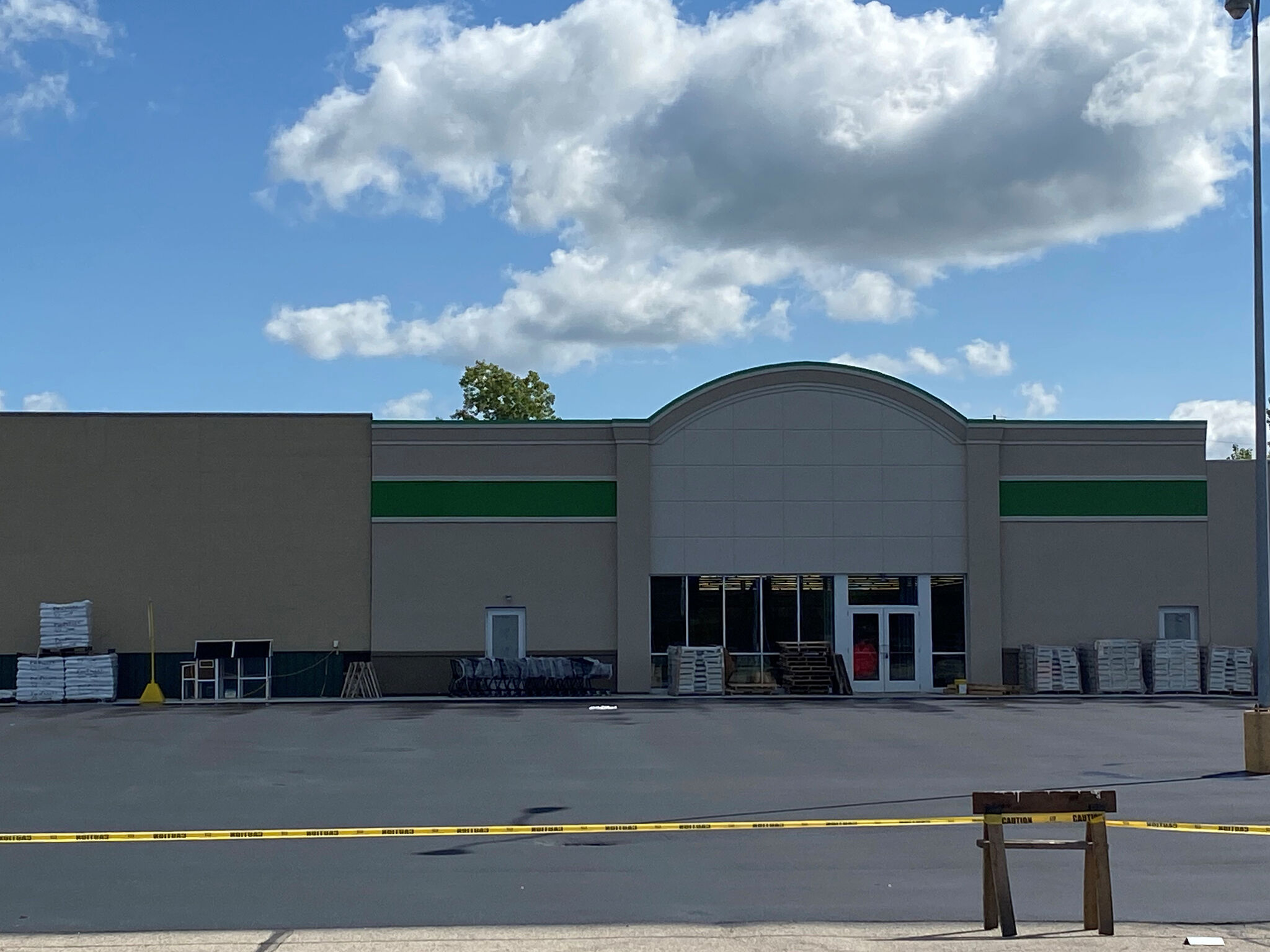 Dollar Tree Rebranding Its Deals Stores