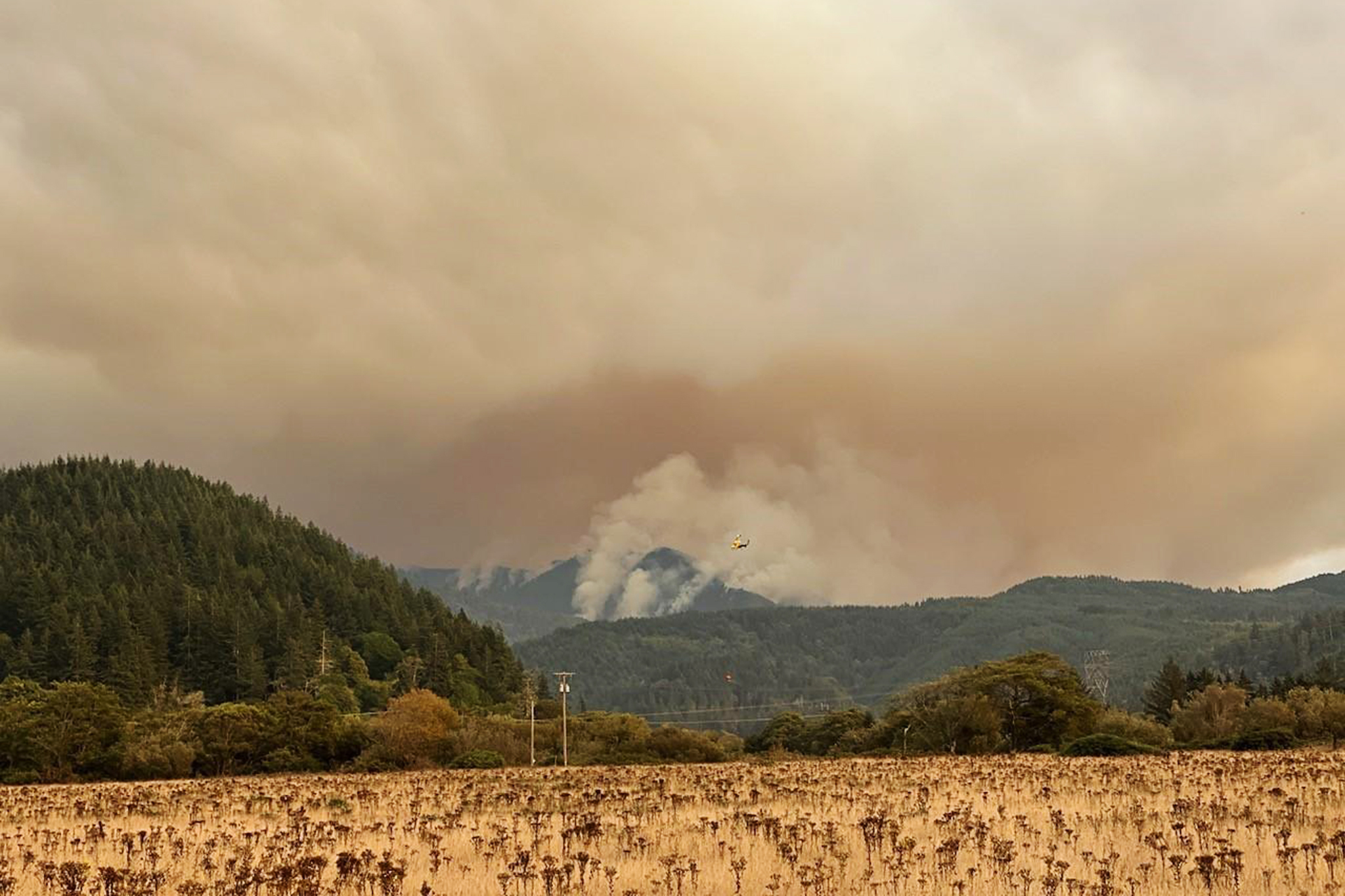 Where are the fires that are sending smoke to the SF Bay Area?