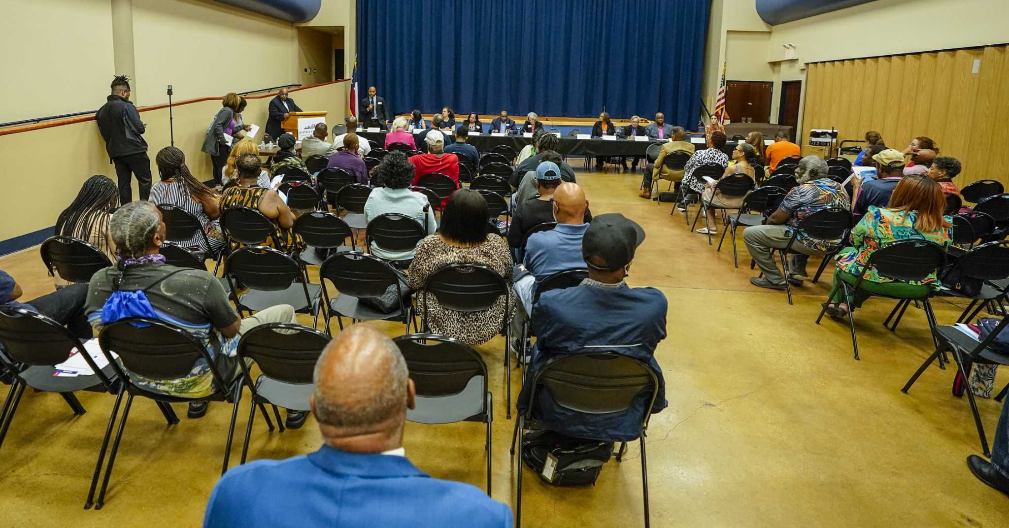 Houston Council candidates discuss decision to pursue atlarge seats