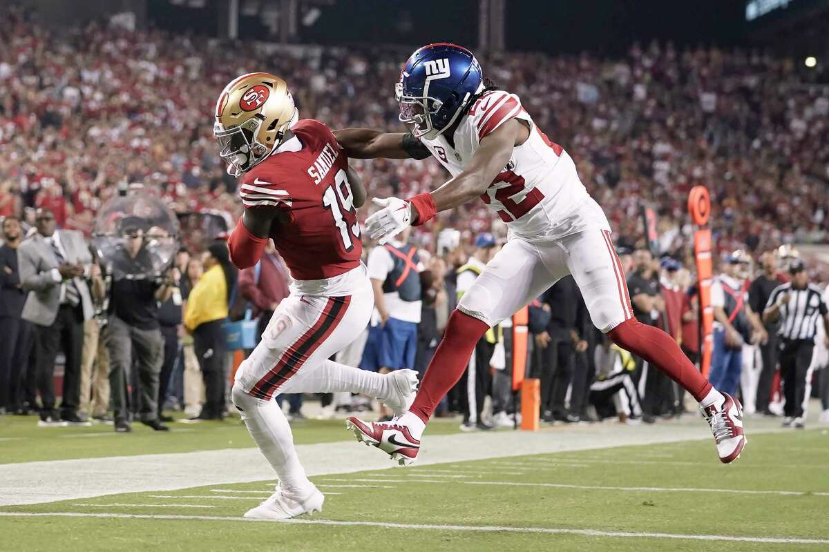 Deebo Samuel Knocks Out Defender's Mouthpiece on 21-Yard Gain